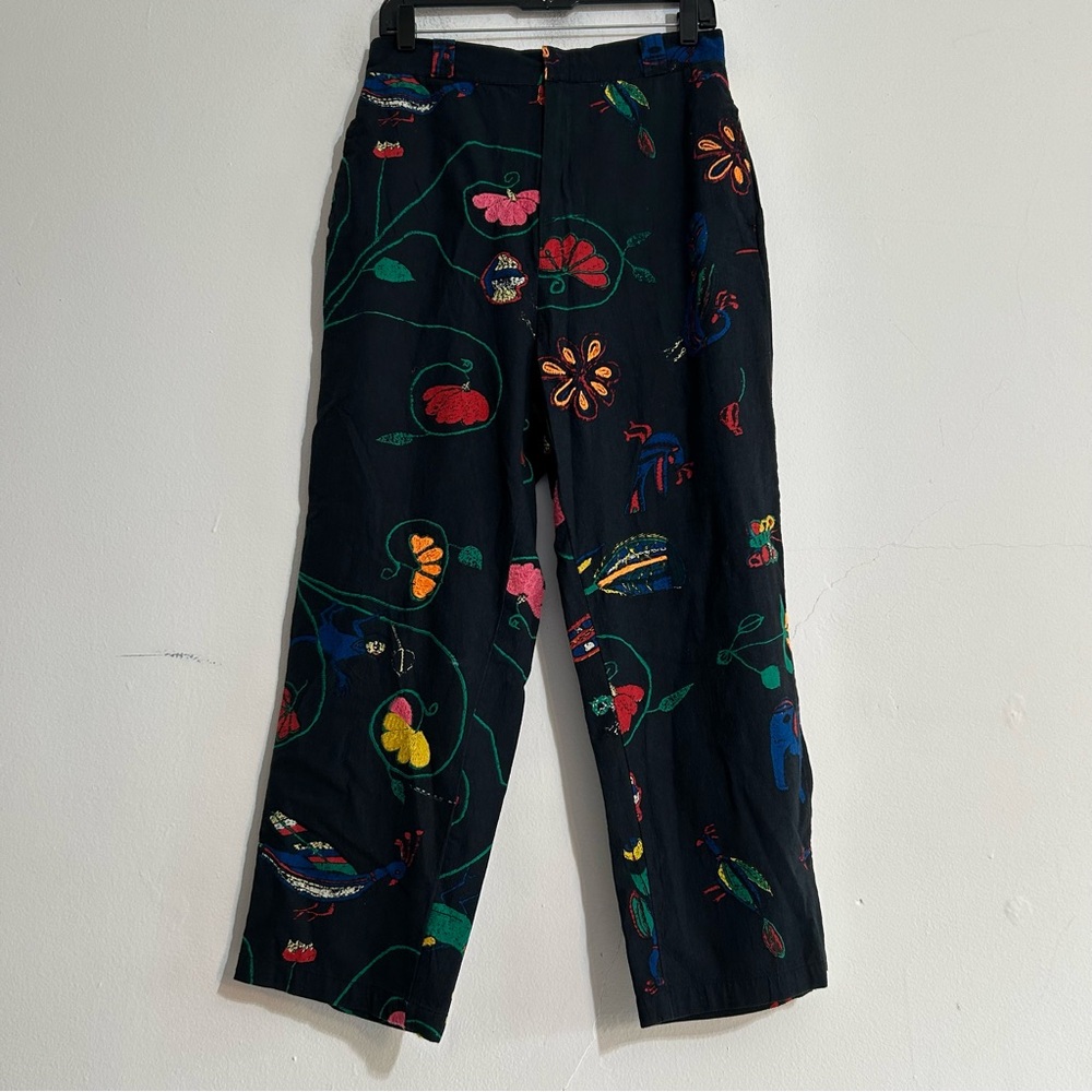 Urban Outfitters BDG Floral Animal Embroidered Straight Leg Pants Size 8